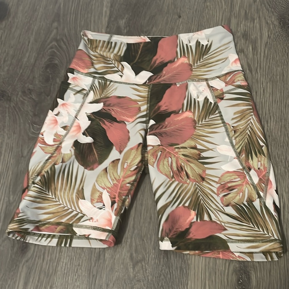Old navy active bike shorts